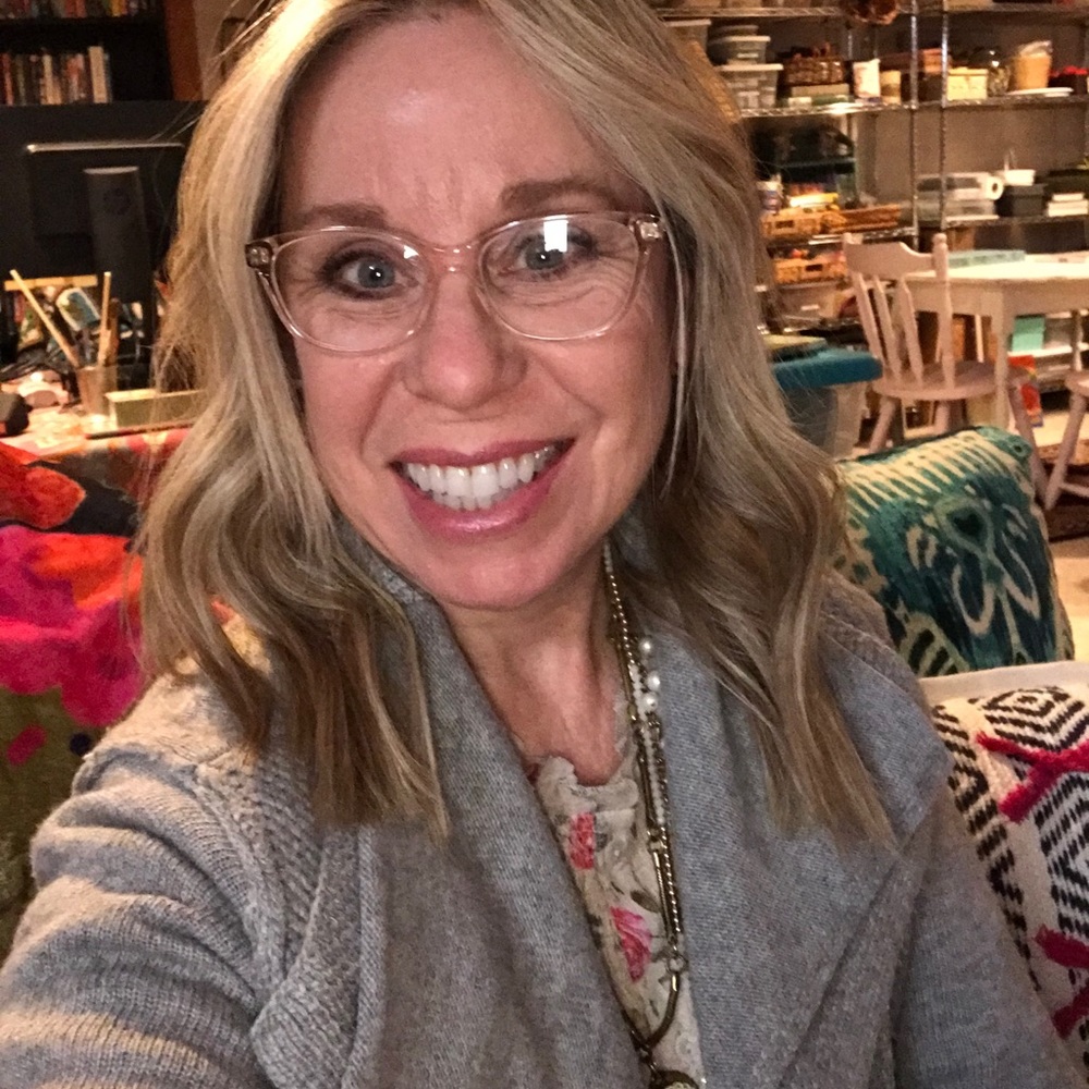 Meet your Posher, Deborah